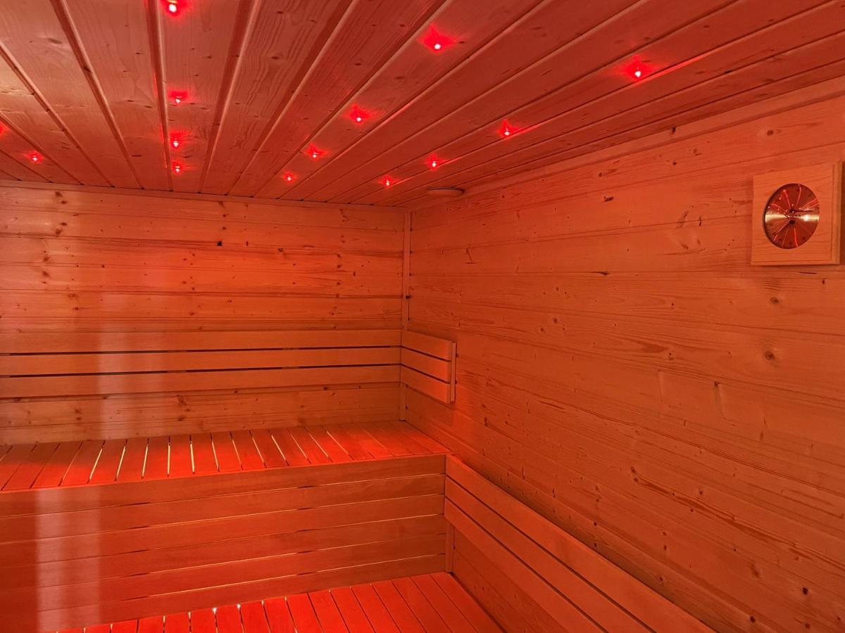 Apartman Netolice 207 Deluxe 外观 照片